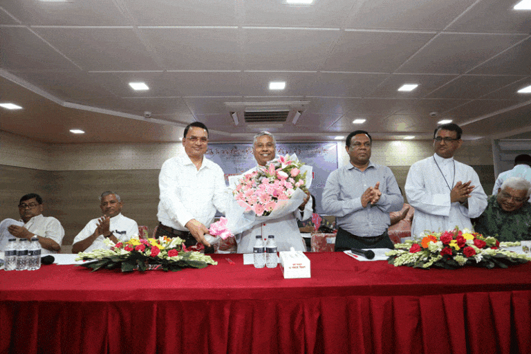 শান্তির নীড়